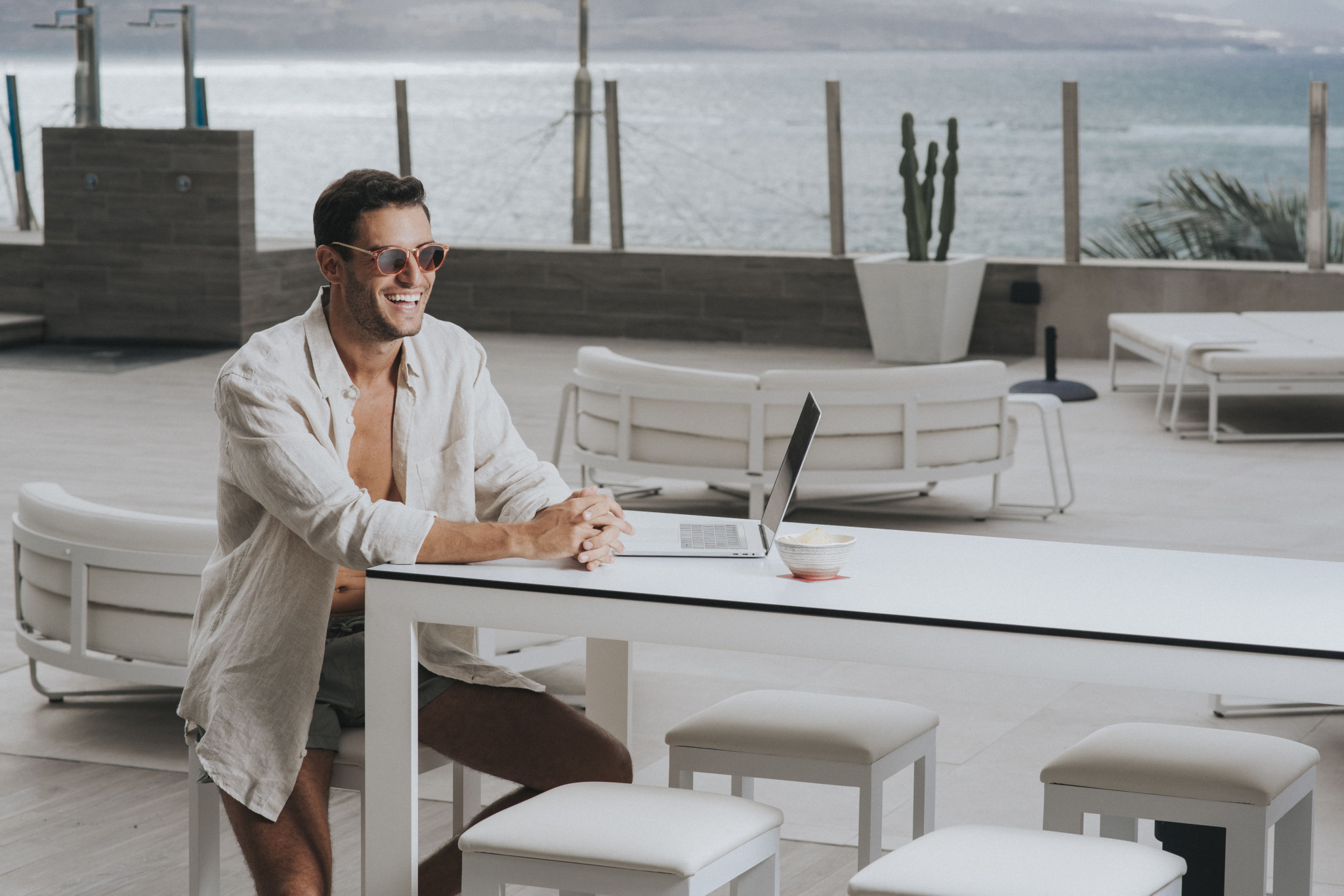 Cristina X Hotel Mice