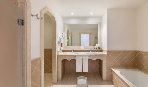 Bathroom of the 2-Bedroom Gold Level Senior Suite at Hotel Gran Tagoro
