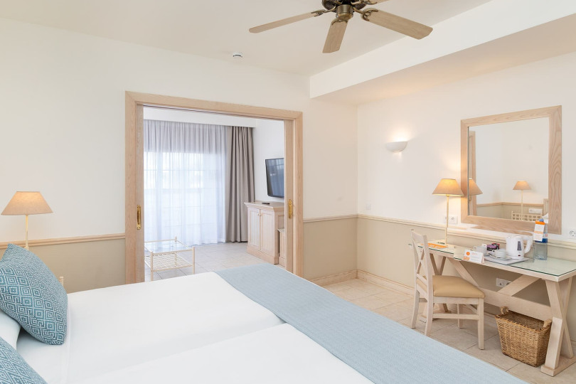Detail of the master bedroom in the 2-Bedroom Gold Level Senior Suite
