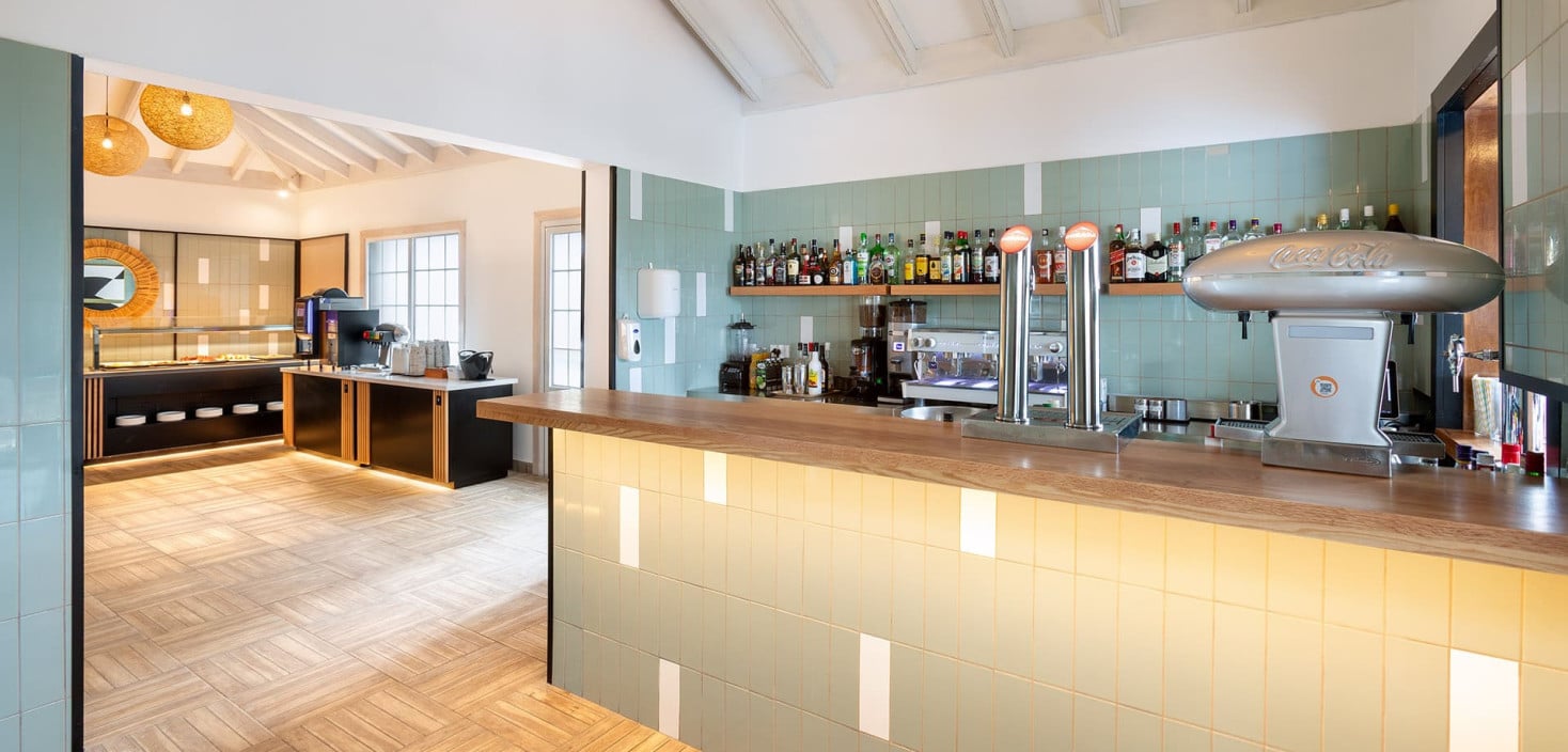 At Las Coloradas Snack Bar, you can also enjoy a variety of drinks