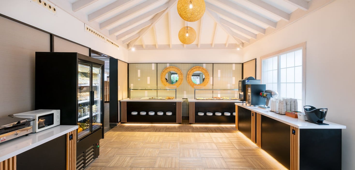 General view of Las Coloradas Snack Bar